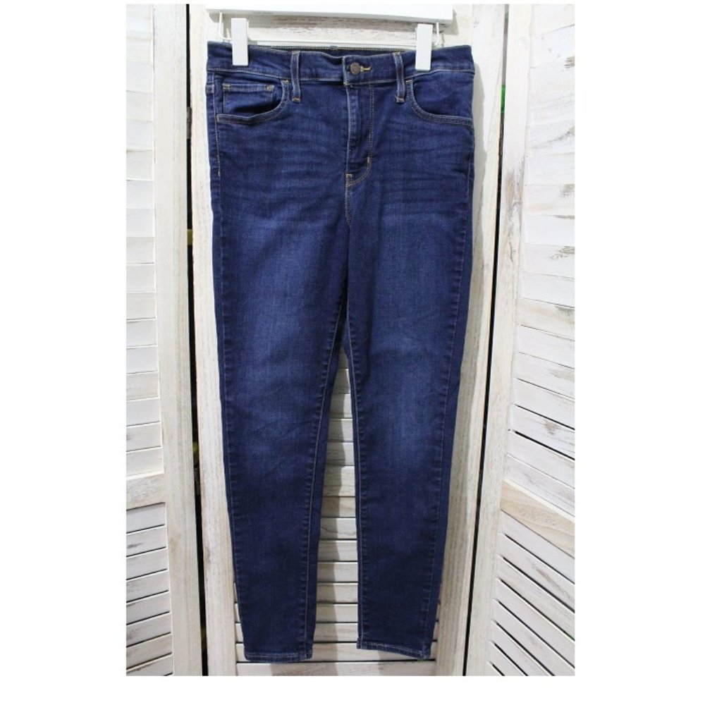 LEVI’S Skinny Jeans (1037) 🦋👖🐞 - Picture 2 of 7